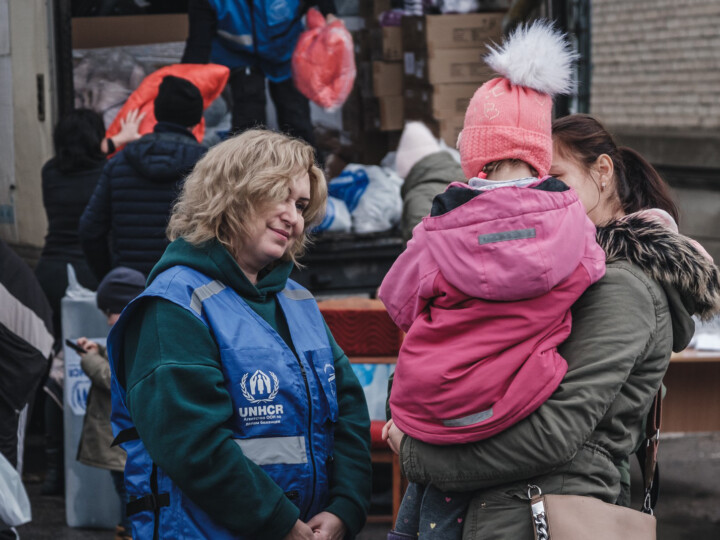 H&M Foundation is donating USD 100,000 to UNHCR to support people fleeing Ukraine