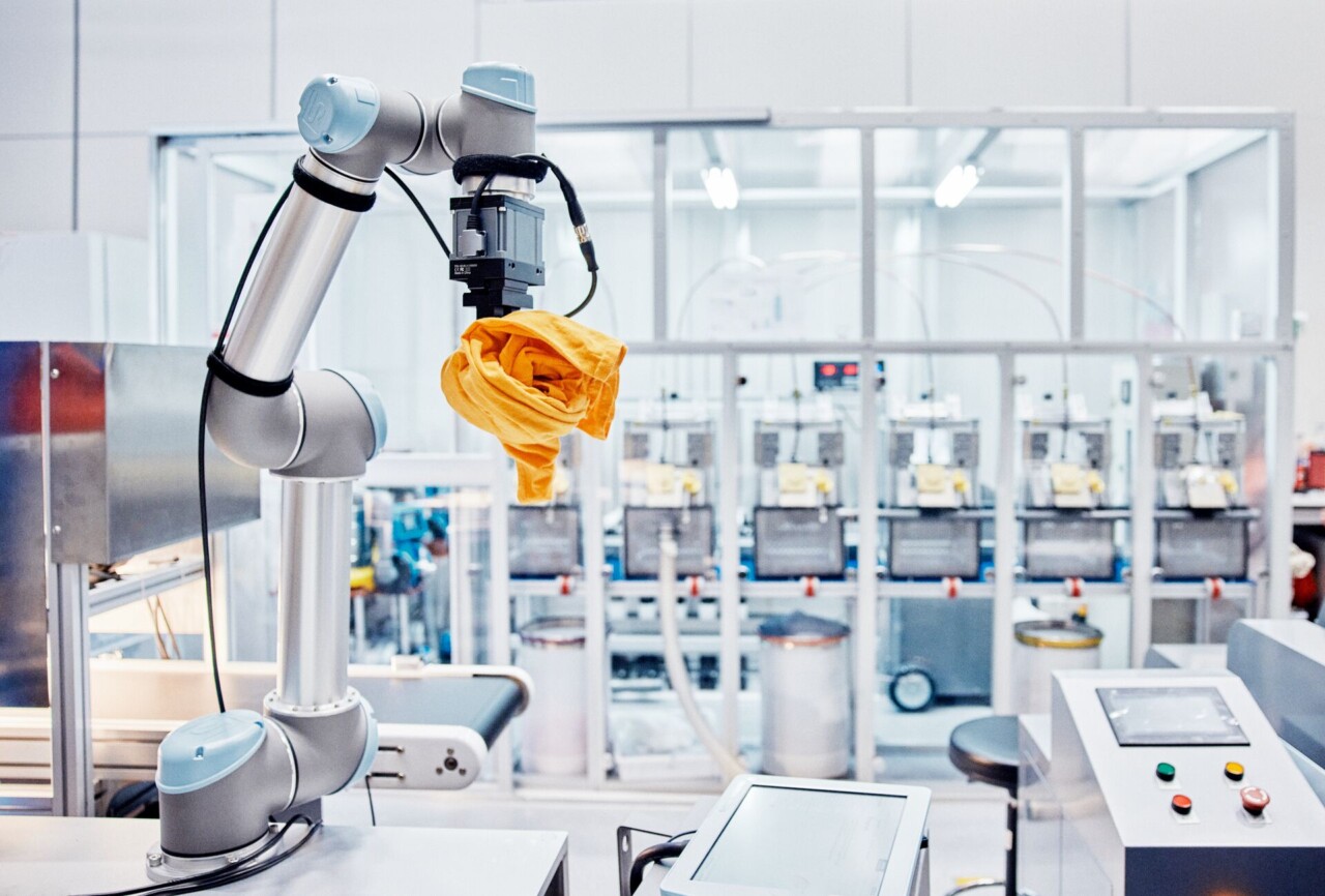 Smart garment sorting using AI